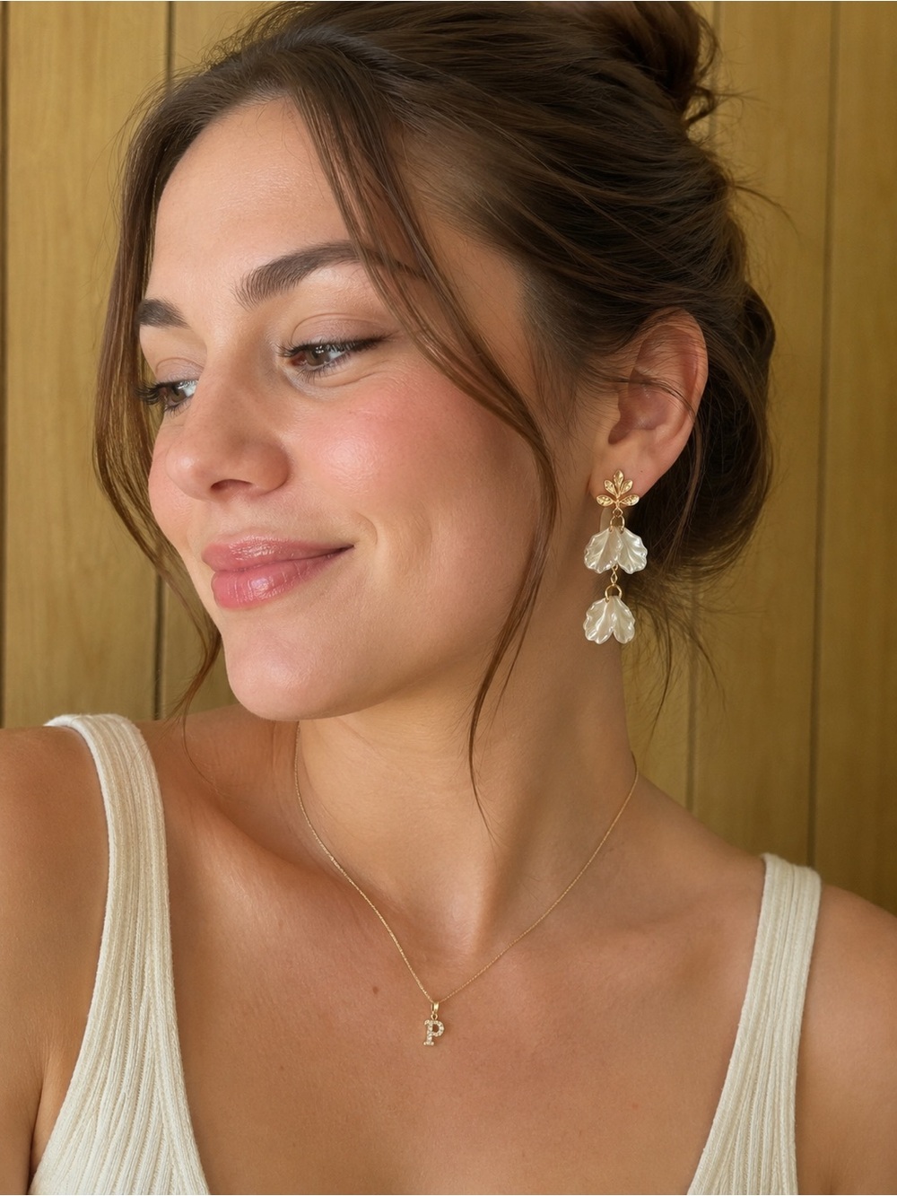 Dangle pearly seashell earrings